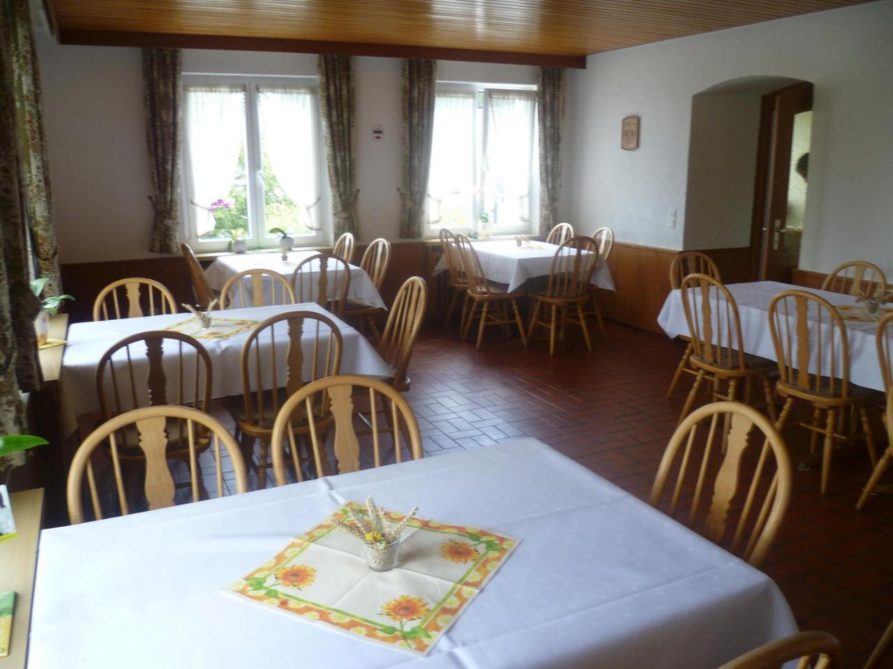ולדסהוט-טינגן Gasthaus Storchen מראה חיצוני תמונה
